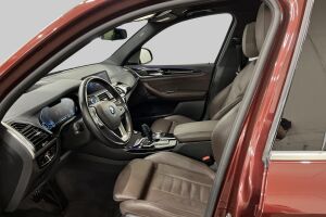 BMW iX3 esikatselu 9