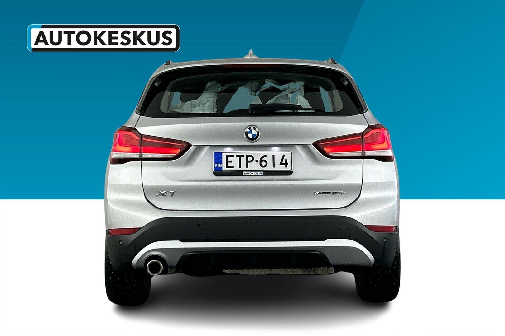 BMW X1 iso kuva 4