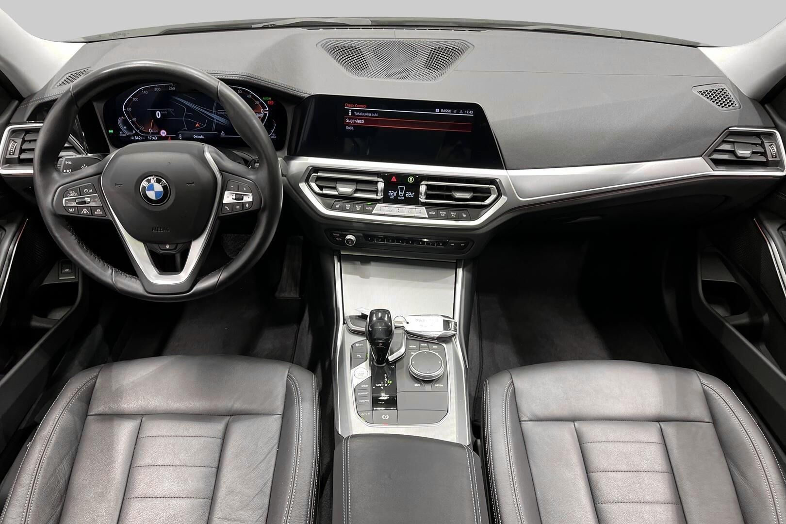 BMW 3-sarja iso kuva 9