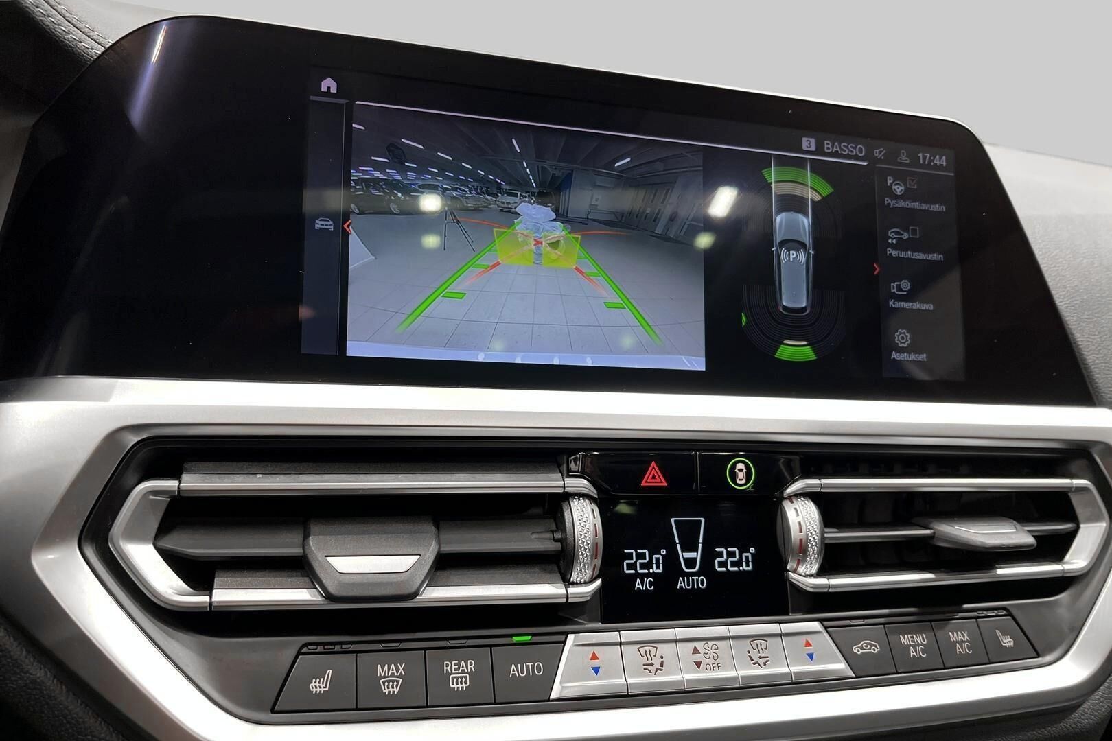 BMW 3-sarja iso kuva 11