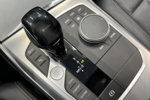 BMW 3-sarja esikatselu 18