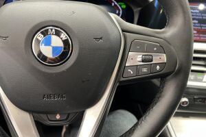 BMW 3-sarja esikatselu 35