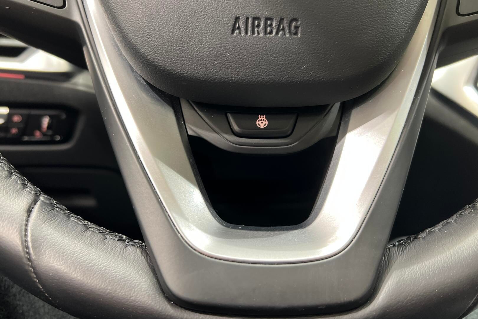 BMW 3-sarja iso kuva 21