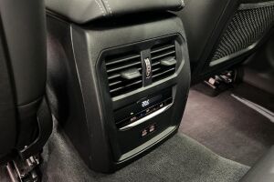 BMW 3-sarja esikatselu 24