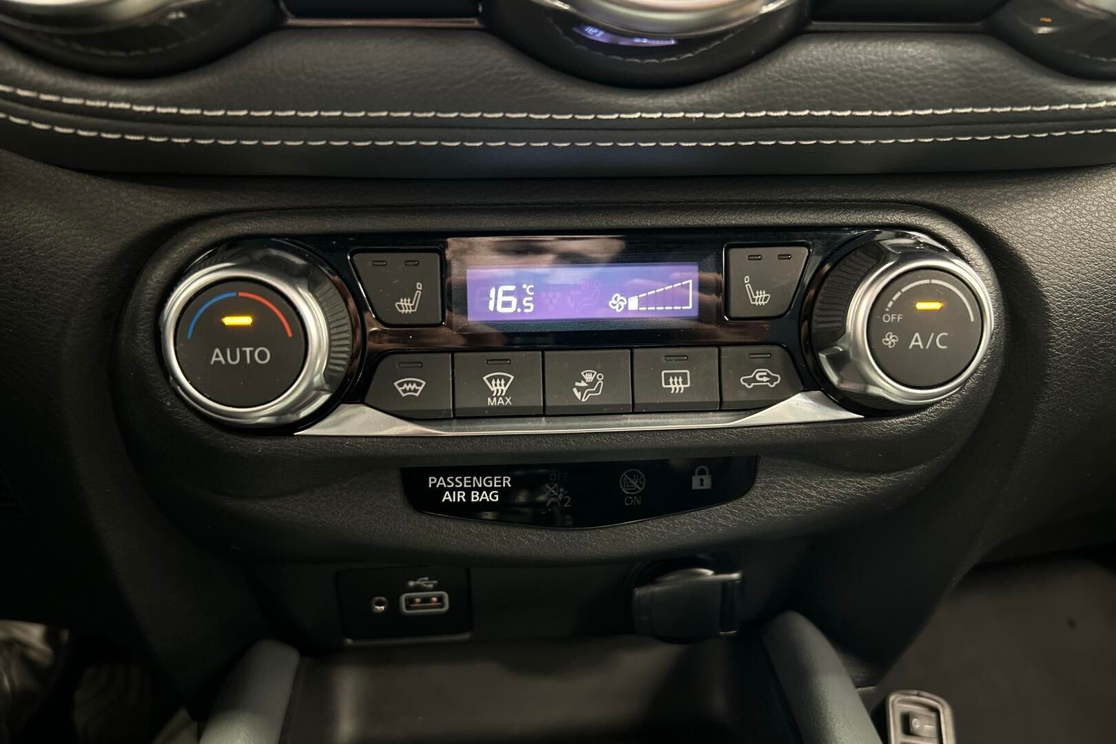 Nissan Juke iso kuva 30