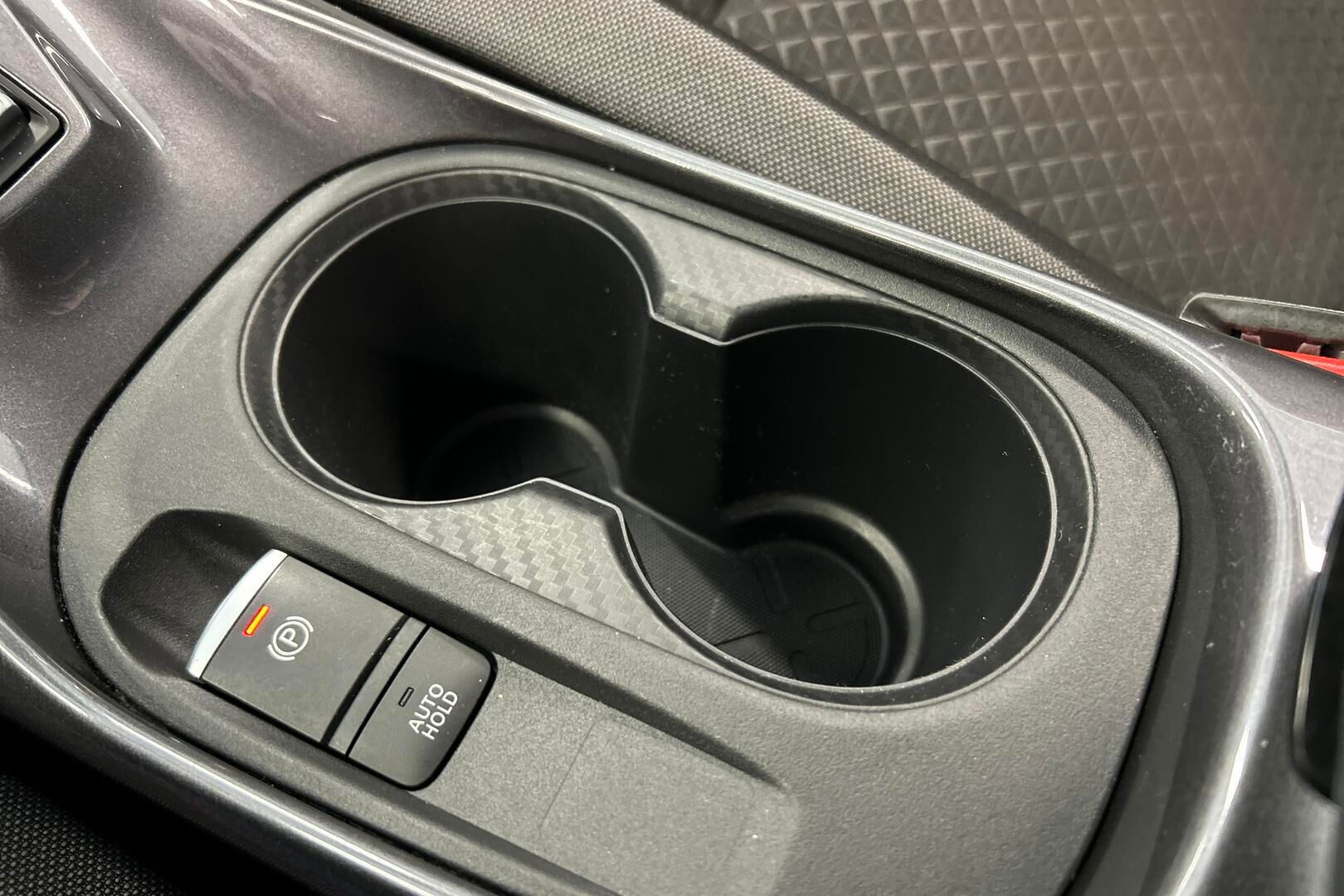 Nissan Juke iso kuva 33