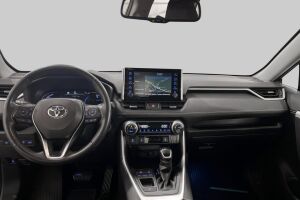 Toyota RAV4 esikatselu 8