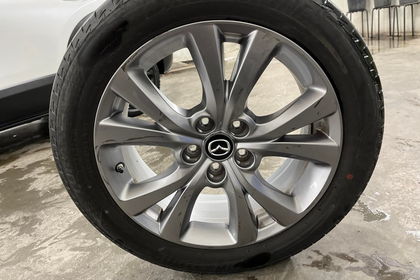 Mazda CX-30 iso kuva 11