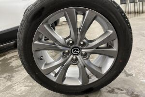 Mazda CX-30 esikatselu 11