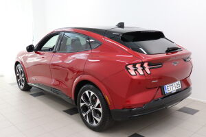 Ford Mustang Mach-E esikatselu 1