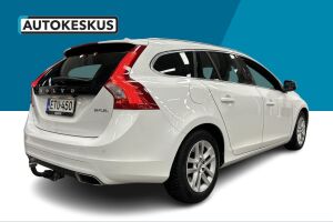 Volvo V60 esikatselu 4