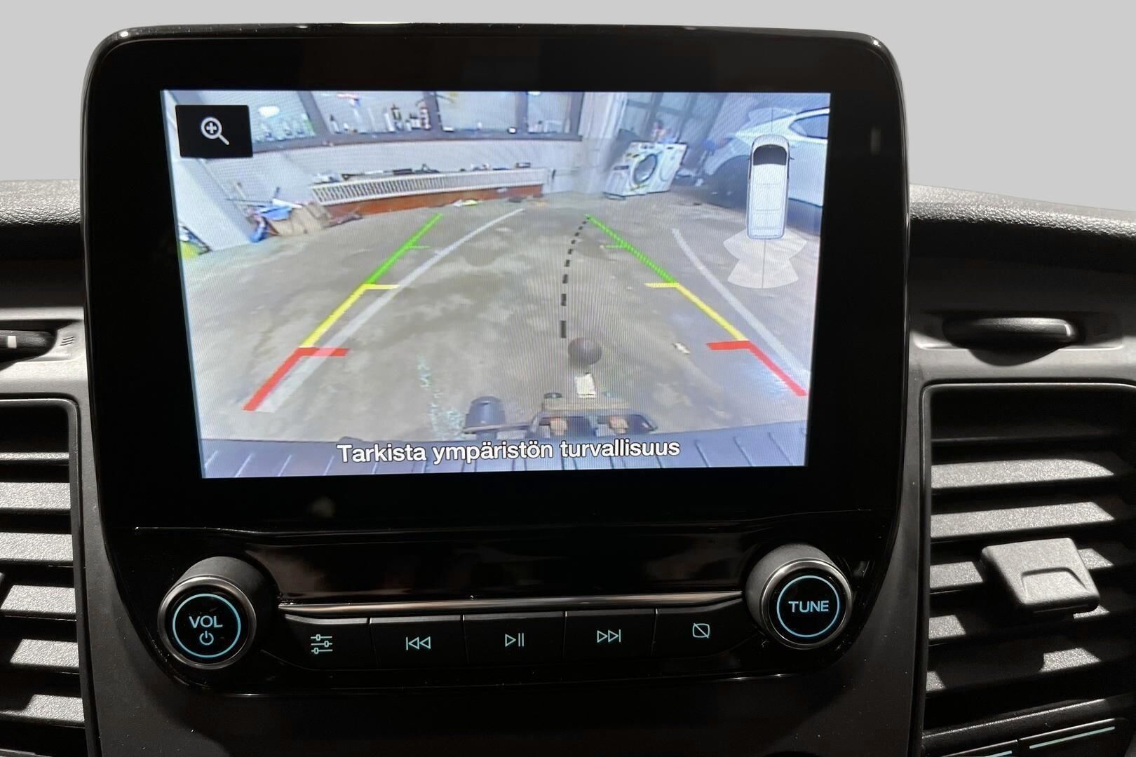 Ford Transit Custom iso kuva 20