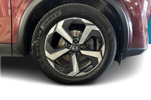 Nissan Qashqai esikatselu 13