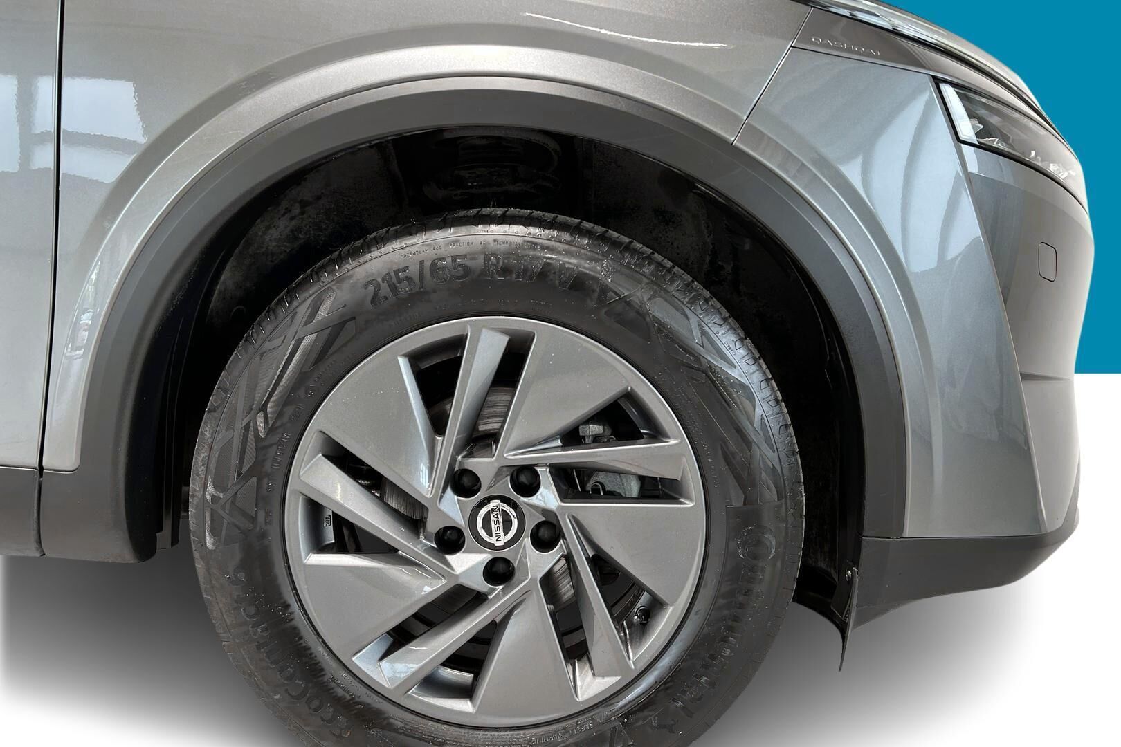 Nissan Qashqai iso kuva 14
