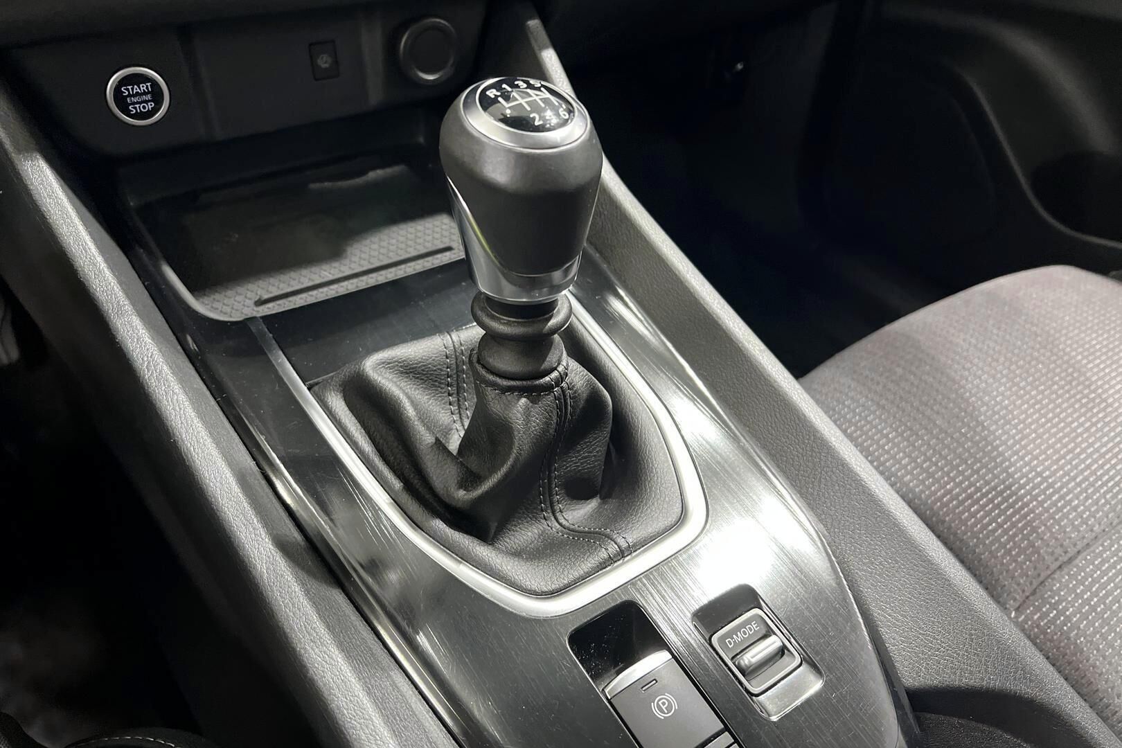 Nissan Qashqai iso kuva 19