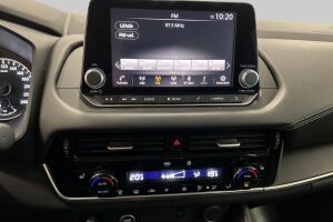 Nissan Qashqai esikatselu 17