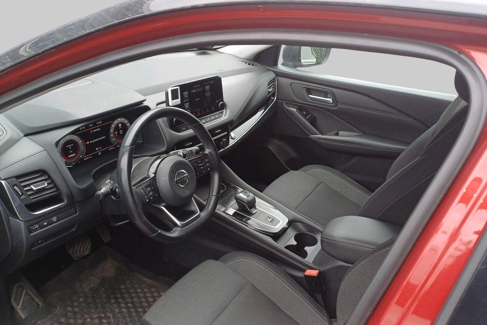 Nissan Qashqai iso kuva 1