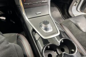 Ford S-Max esikatselu 23