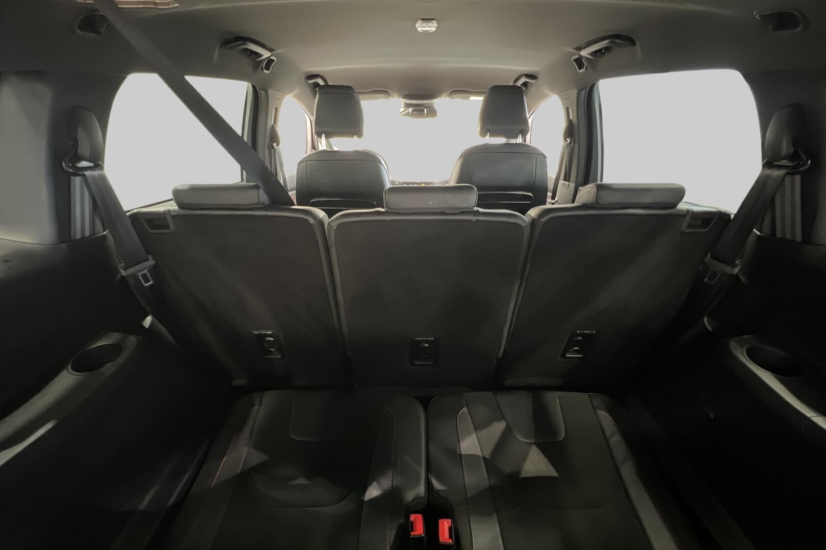 Ford S-Max iso kuva 35