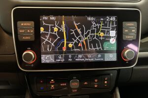 Nissan Leaf esikatselu 19
