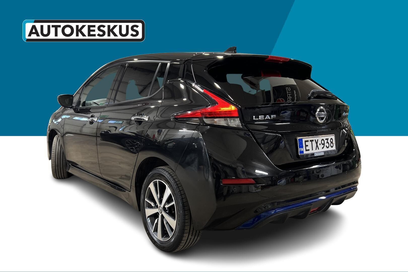 Nissan Leaf iso kuva 7