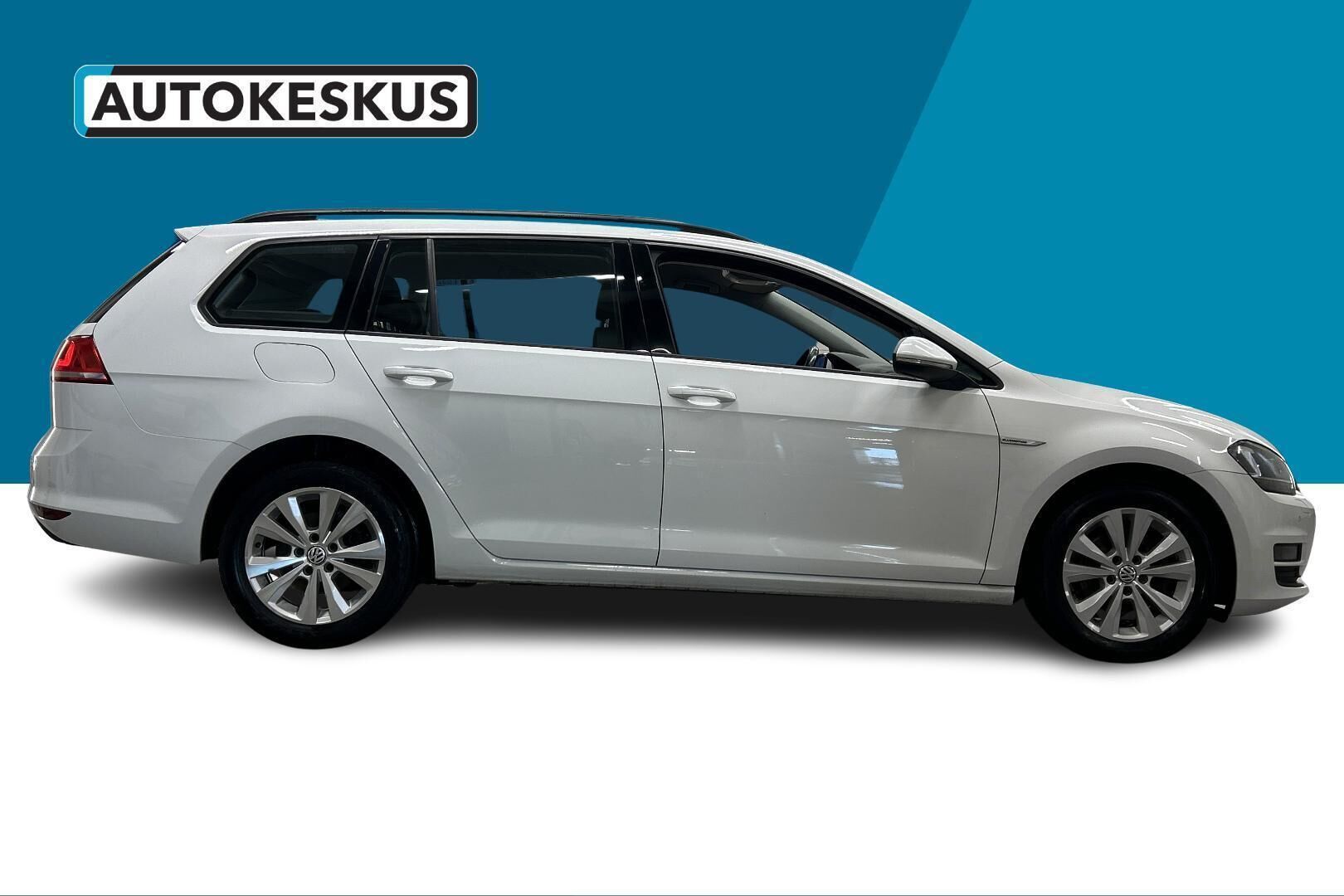 Volkswagen Golf iso kuva 4