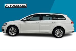 Volkswagen Golf esikatselu 8