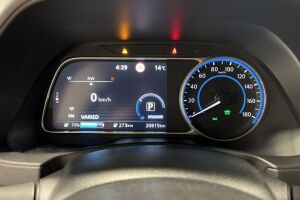 Nissan Leaf esikatselu 18