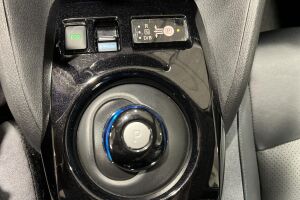 Nissan Leaf esikatselu 21