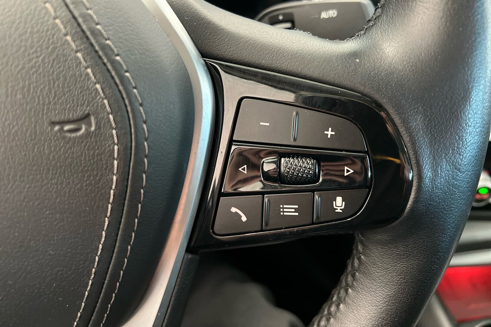 BMW 5-sarja iso kuva 15
