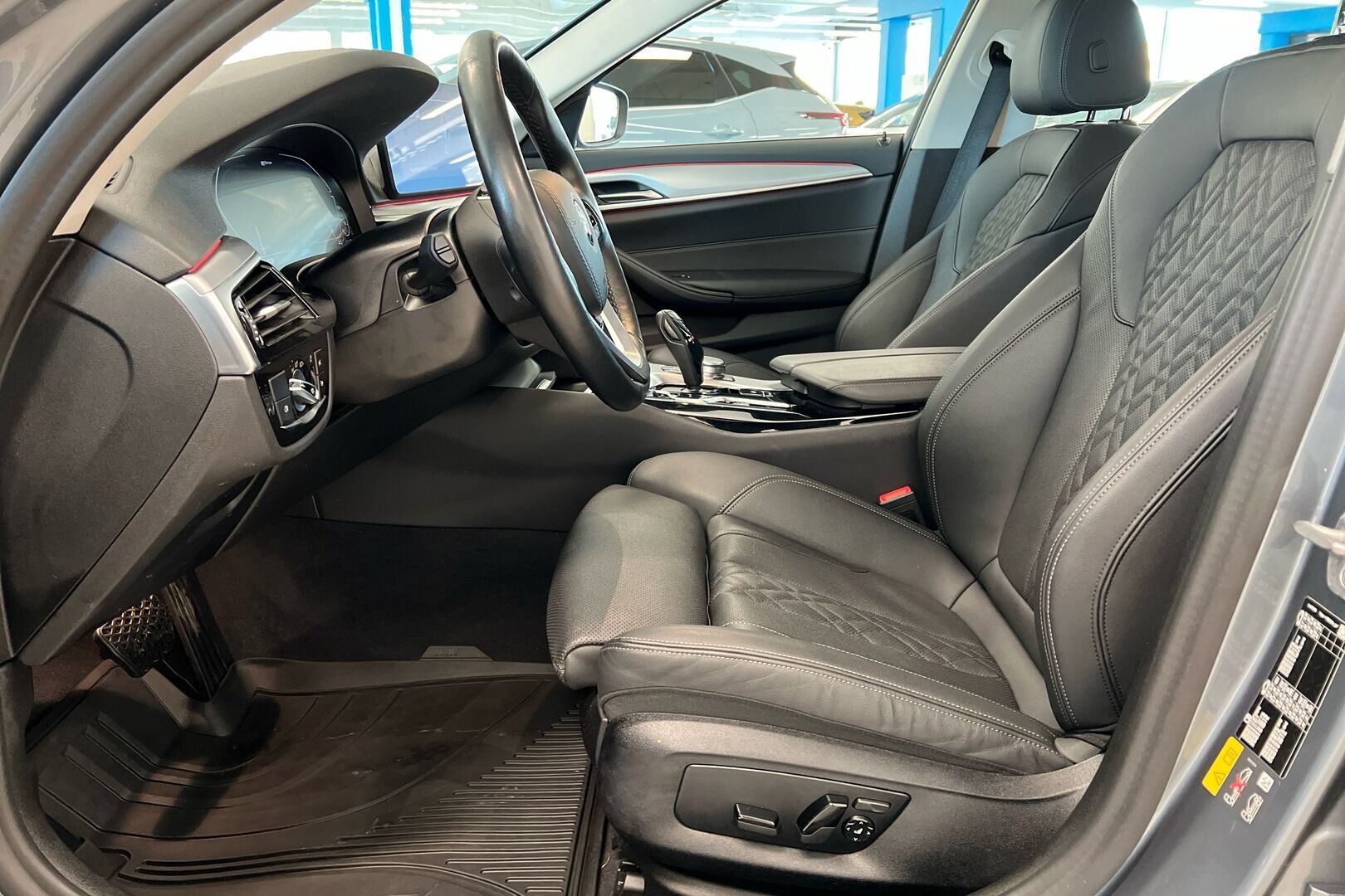 BMW 5-sarja iso kuva 7