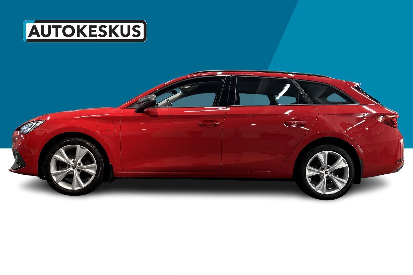Seat Leon Sportstourer iso kuva 8