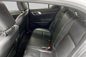 Lexus CT esikatselu 11