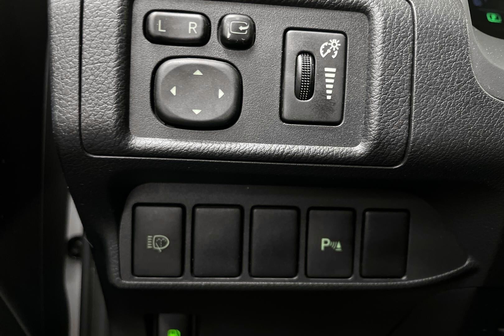 Lexus CT iso kuva 20