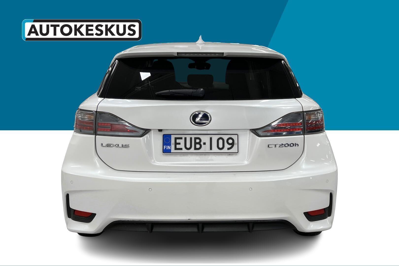 Lexus CT iso kuva 7
