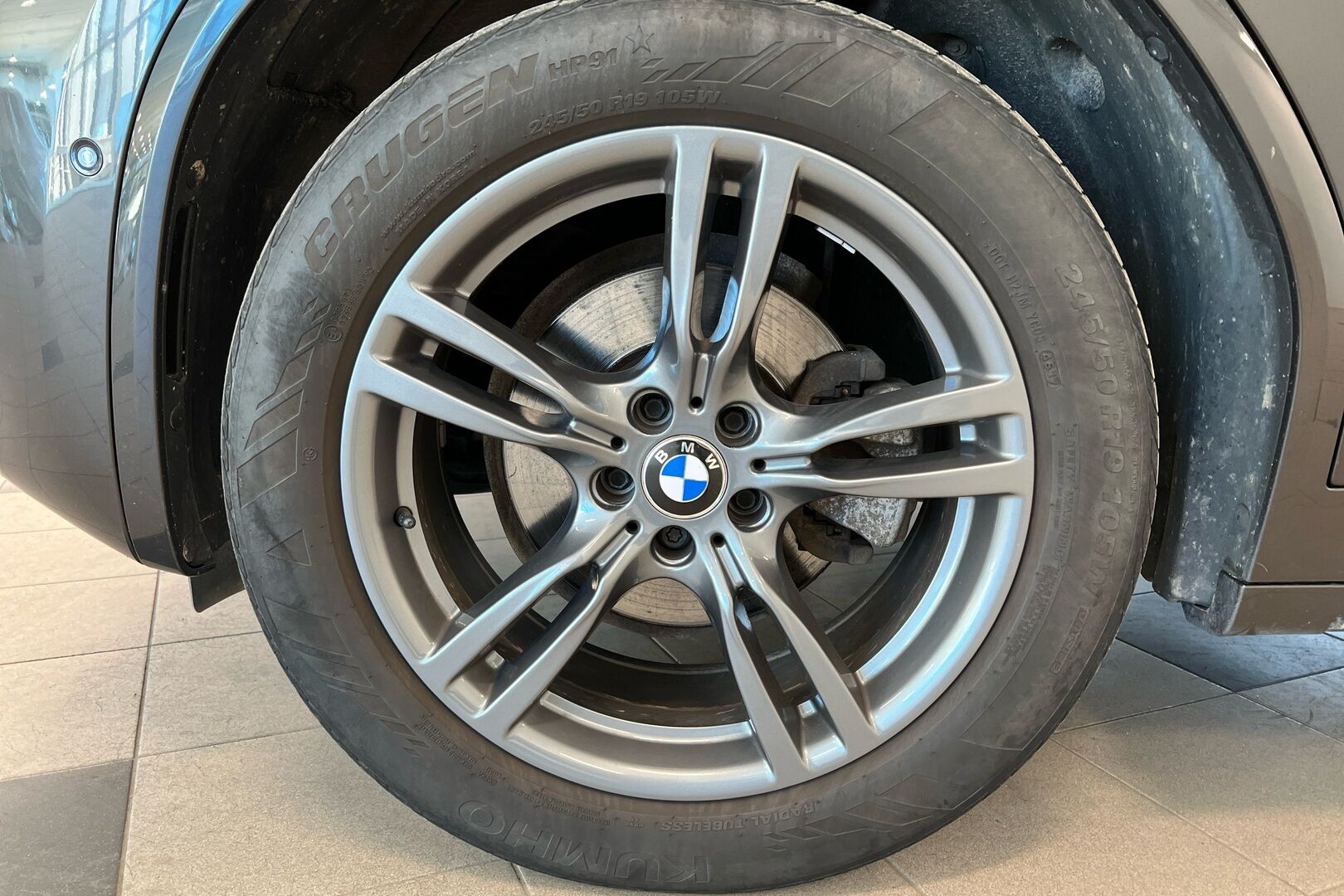 BMW X3 iso kuva 10