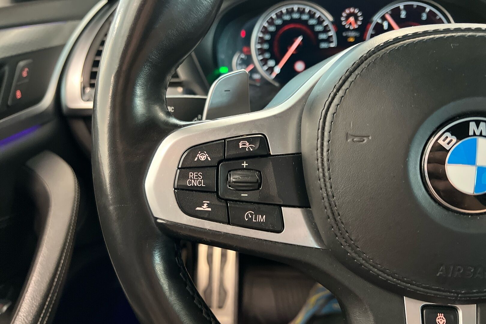 BMW X3 iso kuva 17