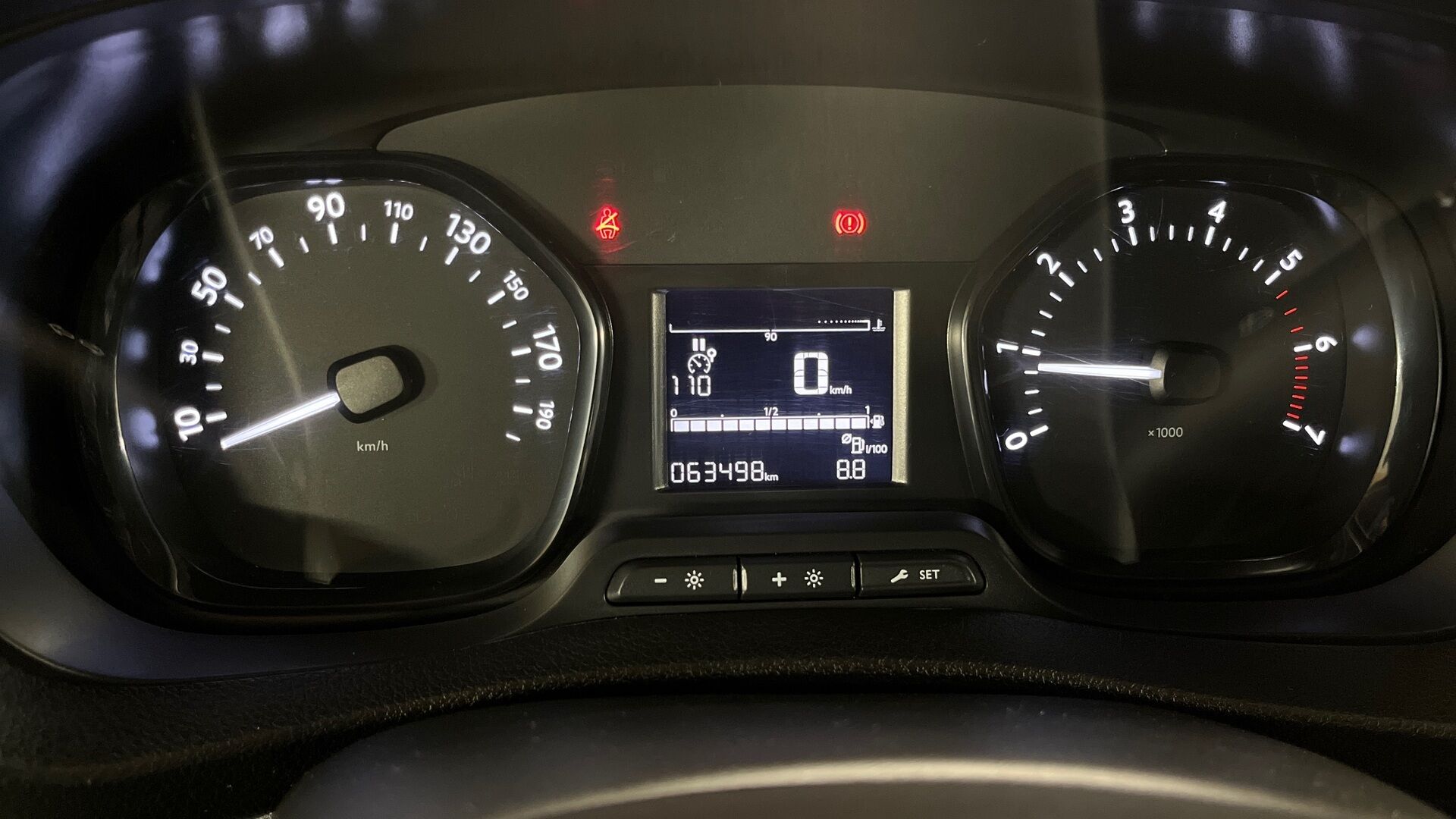 Toyota Proace Verso iso kuva 12