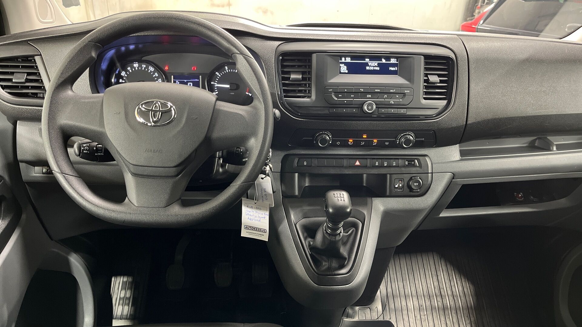 Toyota Proace Verso iso kuva 9