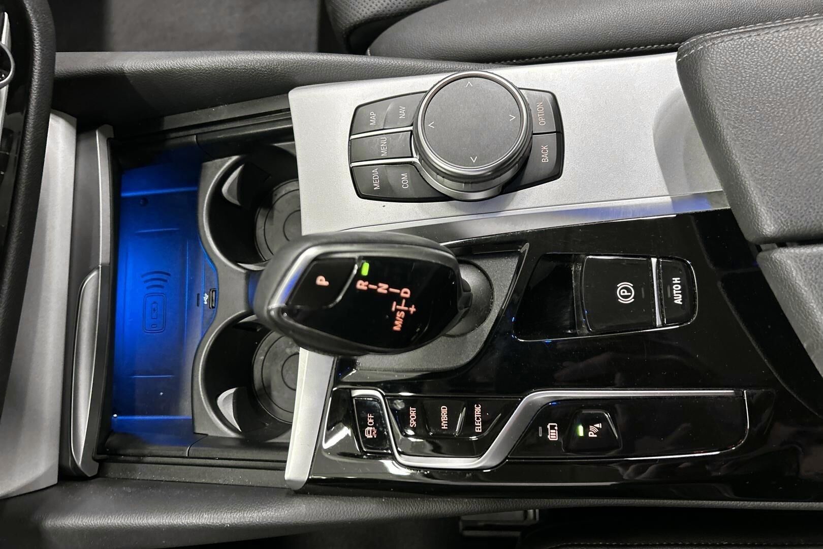 BMW 5-sarja iso kuva 18