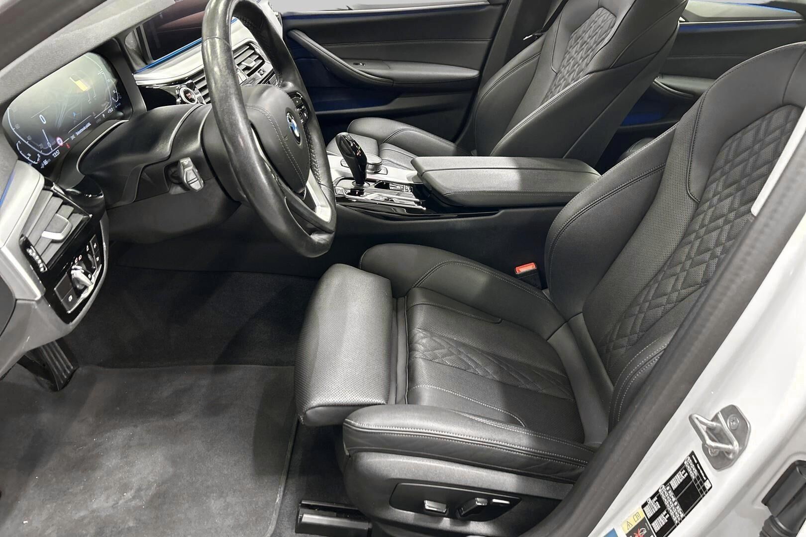 BMW 5-sarja iso kuva 9