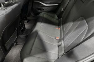 BMW 3-sarja esikatselu 10