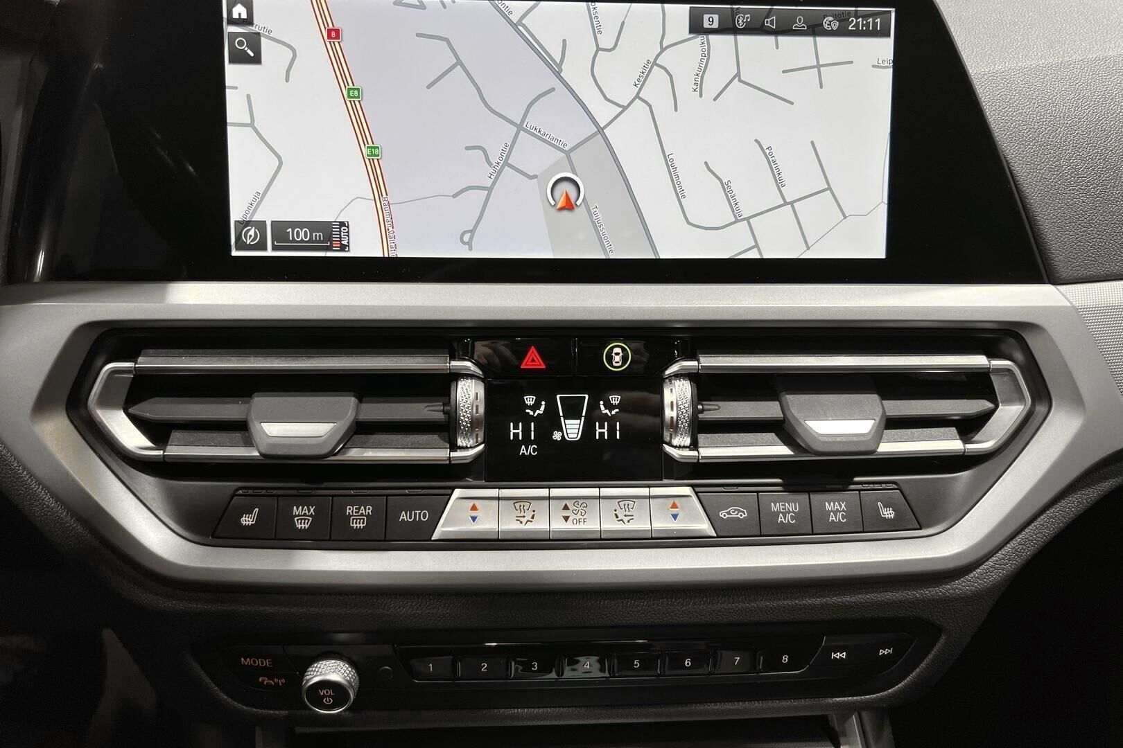 BMW 3-sarja iso kuva 19