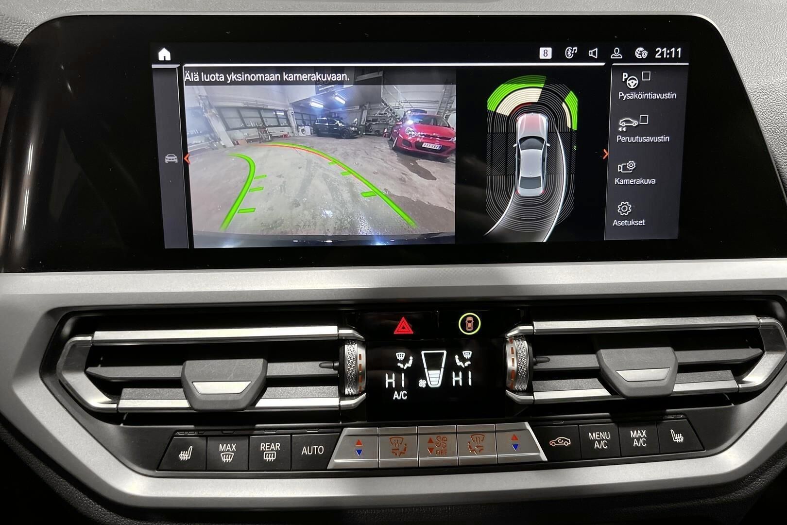 BMW 3-sarja iso kuva 15