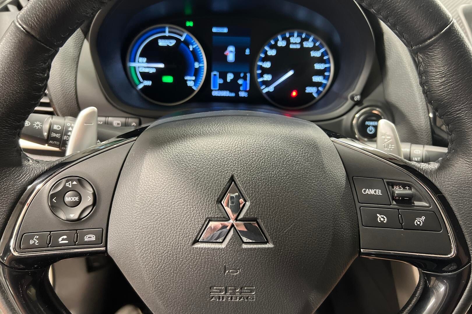 Mitsubishi Eclipse Cross iso kuva 15