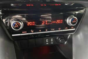 Mitsubishi Eclipse Cross esikatselu 18