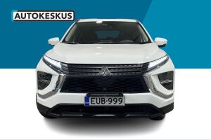 Mitsubishi Eclipse Cross esikatselu 2