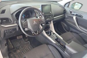 Mitsubishi Eclipse Cross esikatselu 1