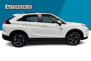 Mitsubishi Eclipse Cross esikatselu 4