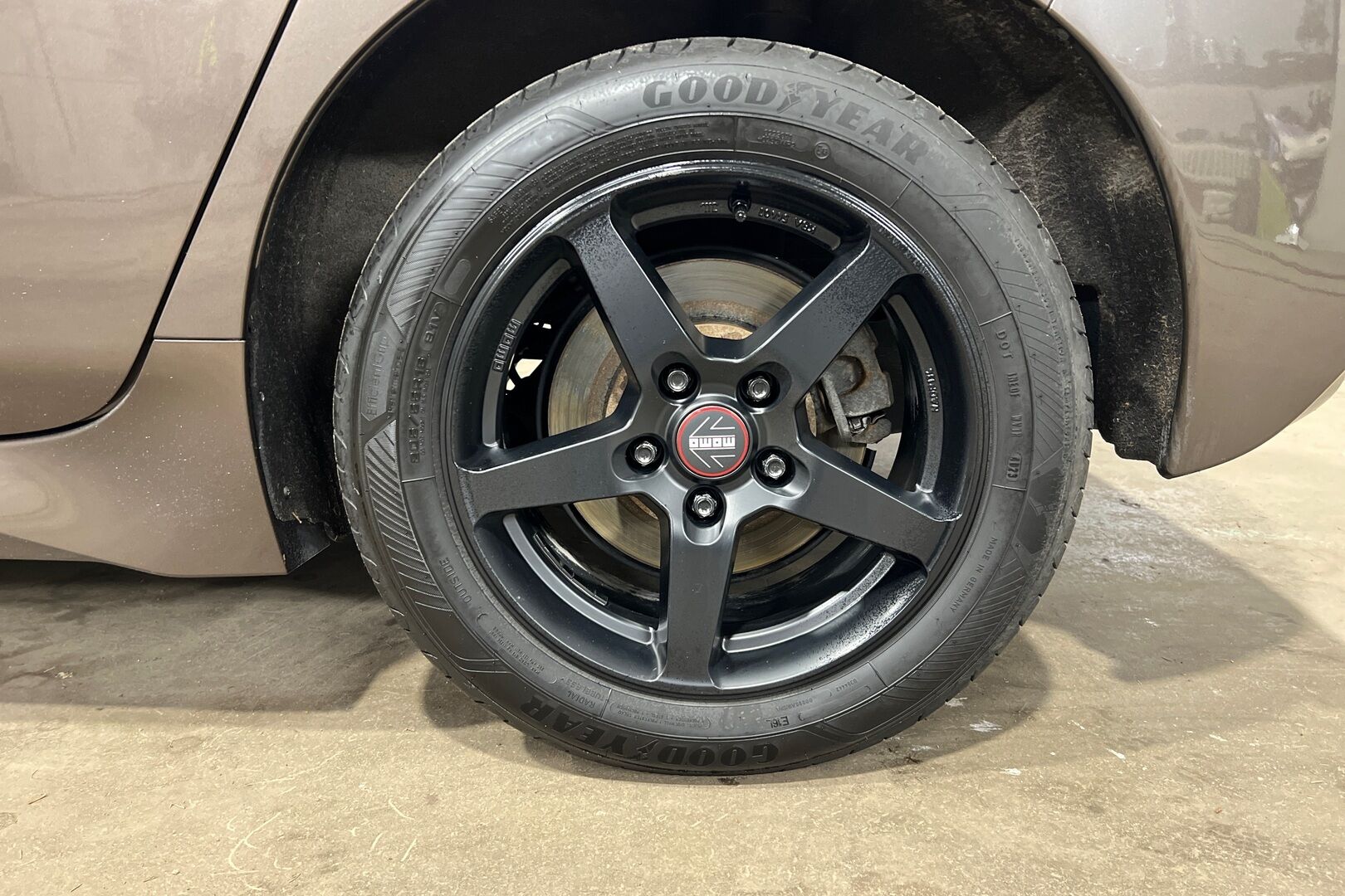 NISSAN LEAF iso kuva 11